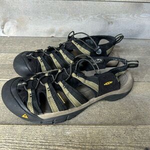 Keen Mens Sandal Shoe Newport H2 Size 12 Black Stone Grey Athletic Water Shoes